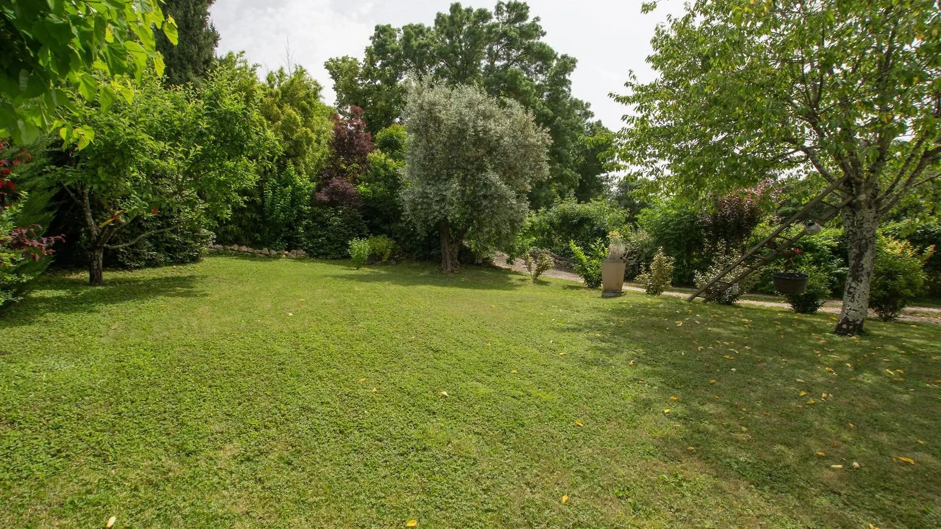 Maison De Vacances Avec Piscine Gras